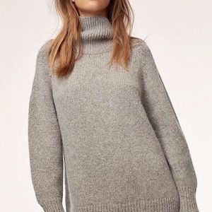 The Group by Babaton (Aritzia) Elmira Sweater in Oatmeal Size M